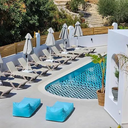 Zoe Boutique Hotel 3*